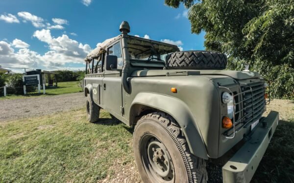 Land rover defender rentals in antigua (60) Antigua Luxury Road Trip: Rent a Premium Defender
